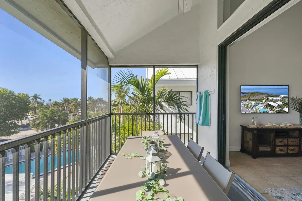 3233 Tennis Villas Captiva FL 33924