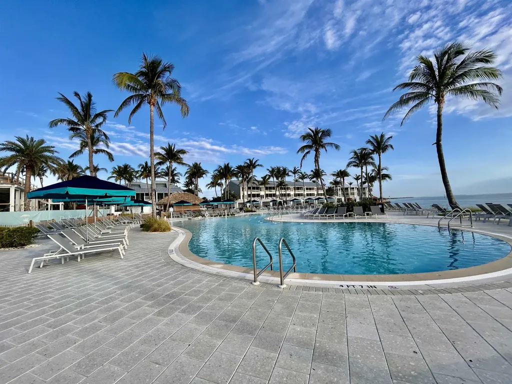 3233 Tennis Villas Captiva FL 33924