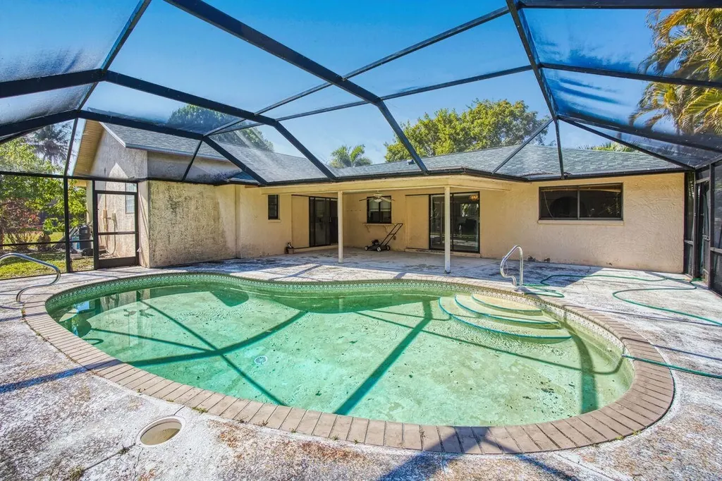 14922 Bonaire Circle Fort Myers FL 33908