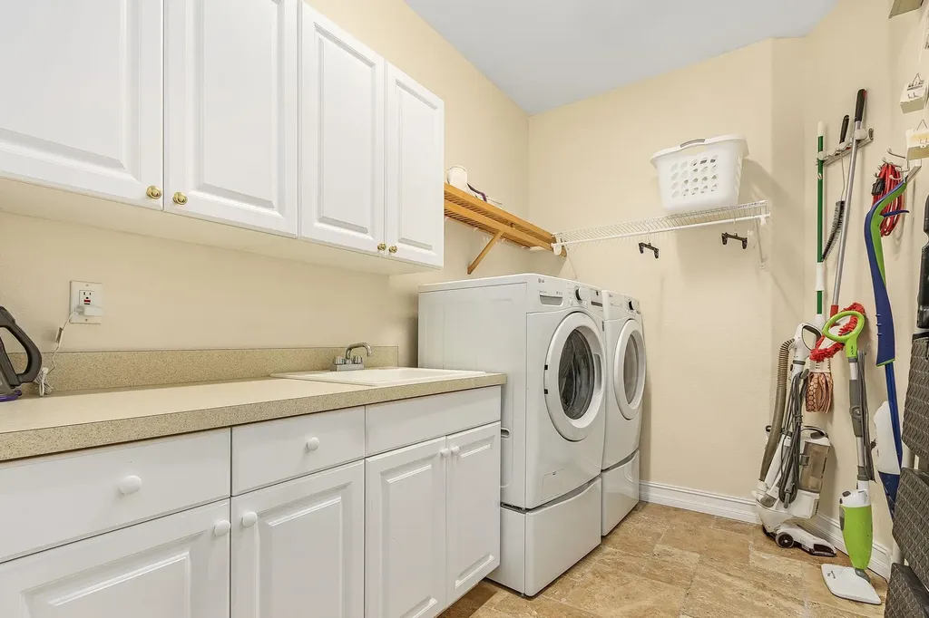 16056 Waterleaf Lane Fort Myers FL 33908