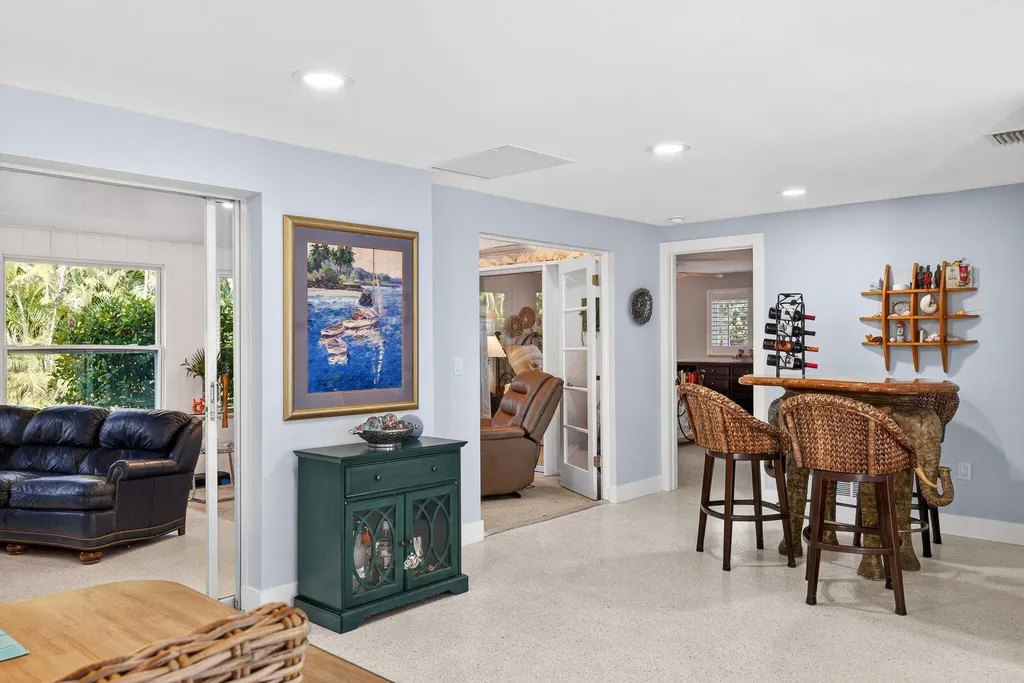 1972 Roseate Lane Sanibel FL 33957