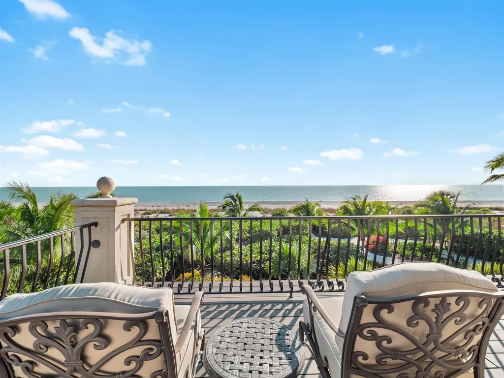 3767 W Gulf Drive Sanibel FL 33957