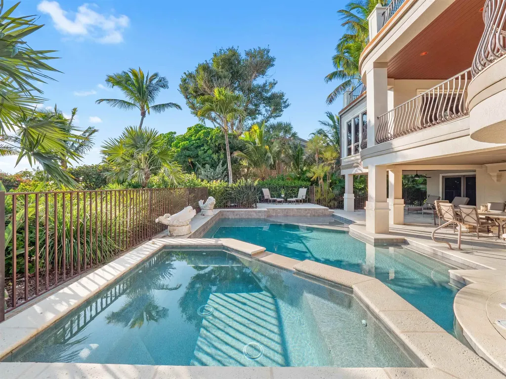 3767 W Gulf Drive Sanibel FL 33957