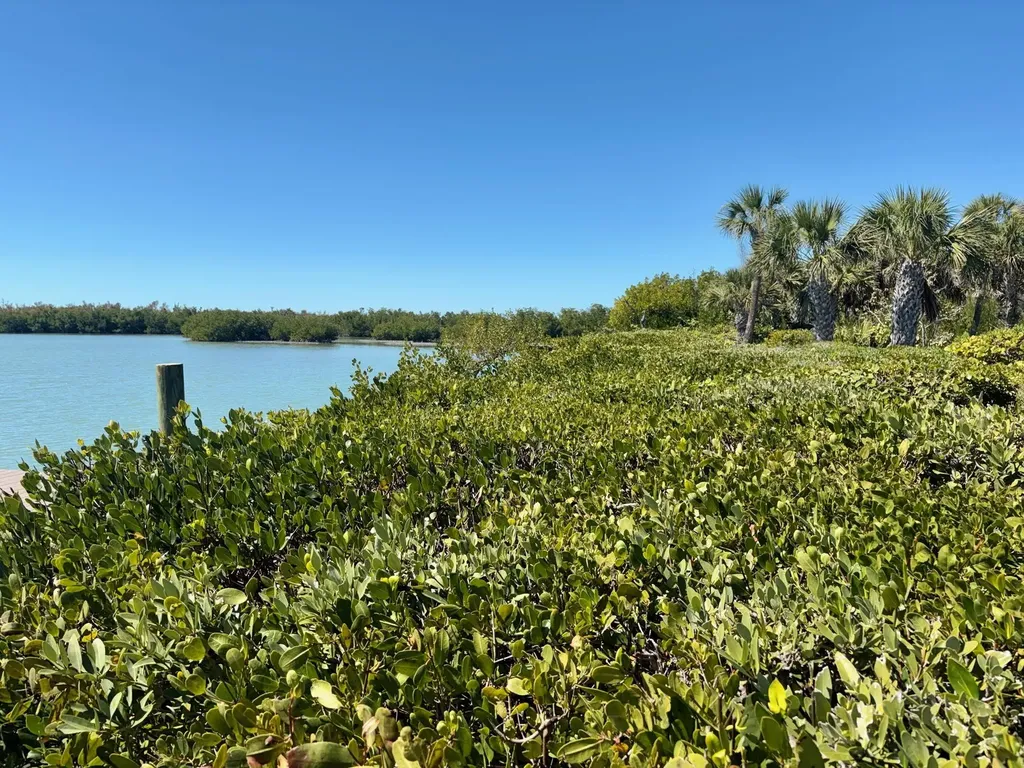 5703 Sanibel Captiva Road Sanibel FL 33957