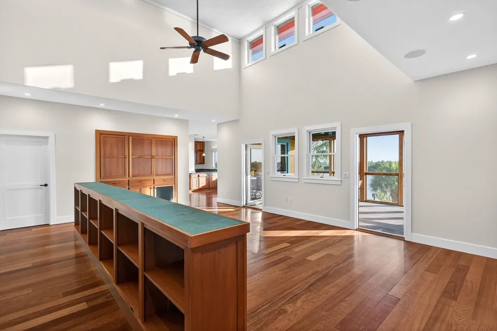 5703 Sanibel Captiva Road Sanibel FL 33957
