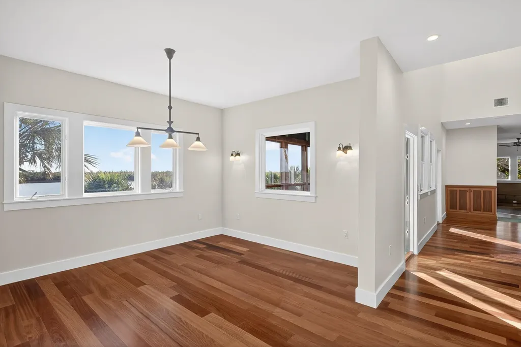 5703 Sanibel Captiva Road Sanibel FL 33957