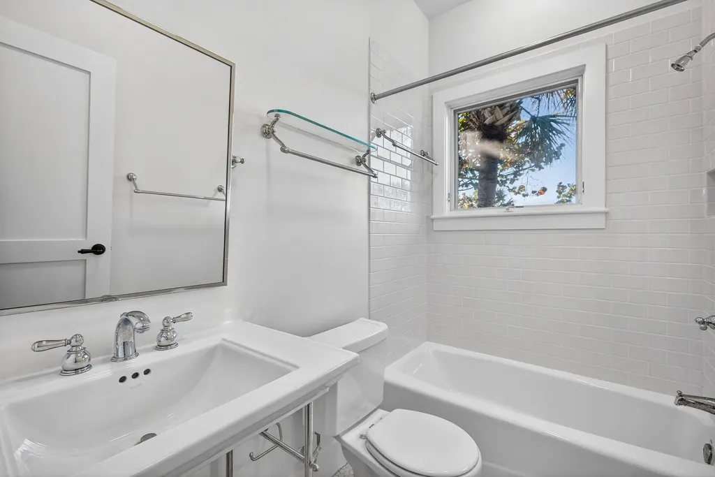 5703 Sanibel Captiva Road Sanibel FL 33957