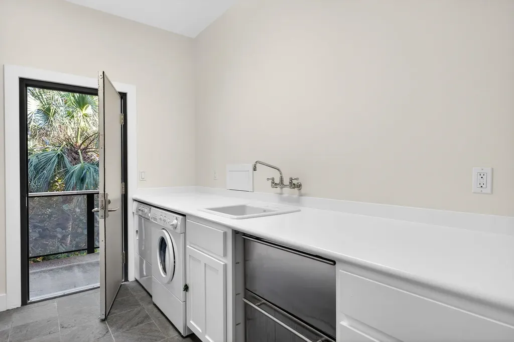 5703 Sanibel Captiva Road Sanibel FL 33957