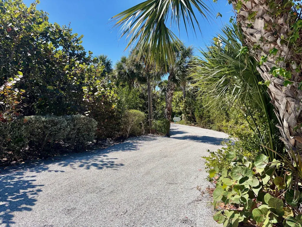 5703 Sanibel Captiva Road Sanibel FL 33957