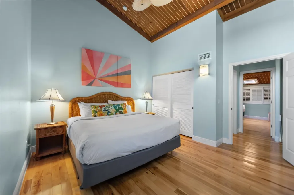 2030 Gulf Beach Villas Captiva FL 33924