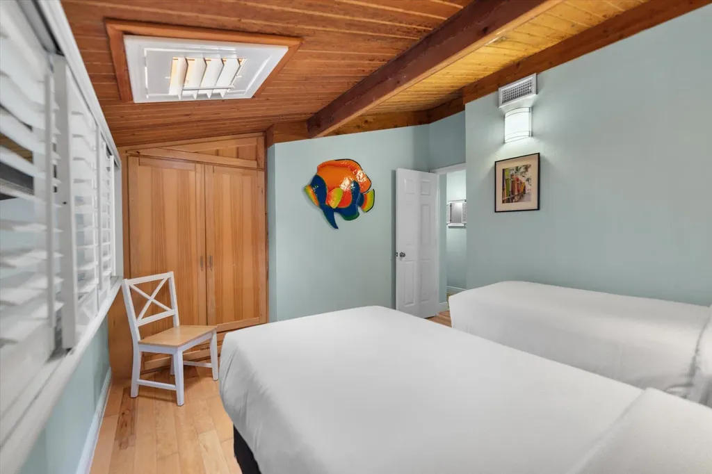 2030 Gulf Beach Villas Captiva FL 33924