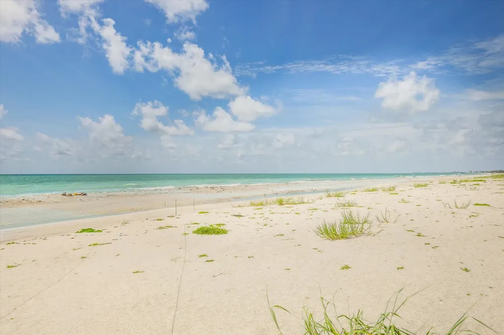 2030 Gulf Beach Villas Captiva FL 33924