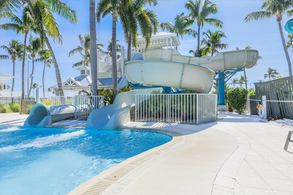 2030 Gulf Beach Villas Captiva FL 33924
