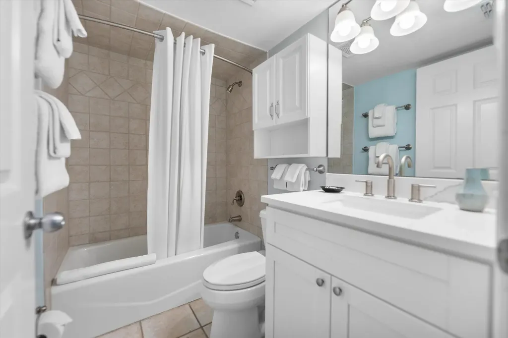 2030 Gulf Beach Villas Captiva FL 33924