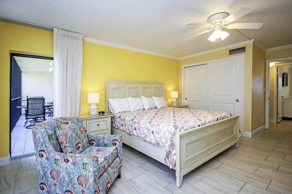 1401 Middle Gulf Drive Sanibel FL 33957