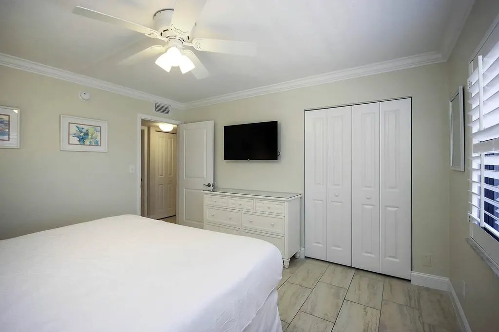 1401 Middle Gulf Drive Sanibel FL 33957
