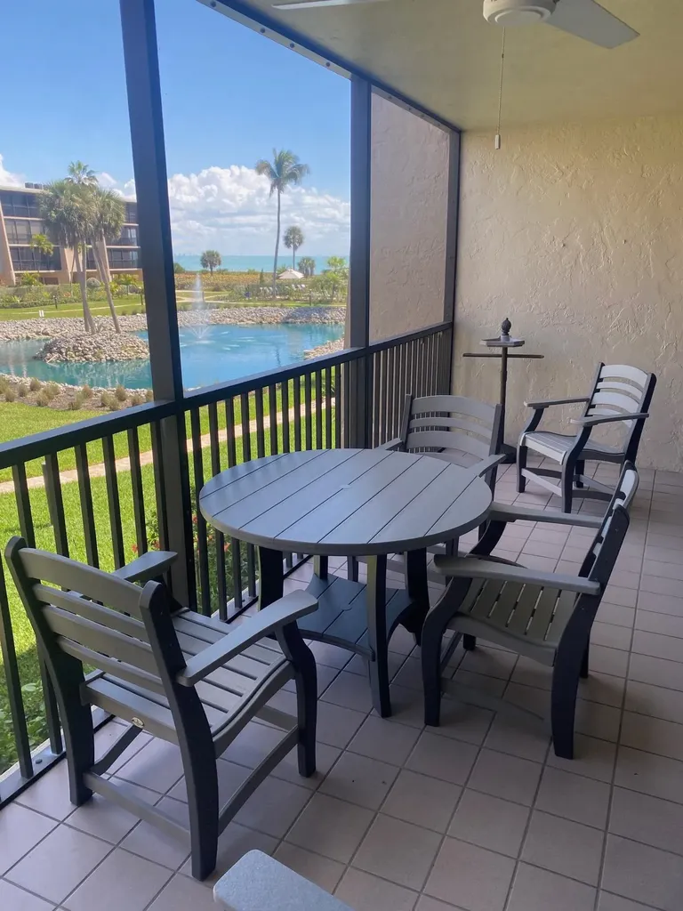 1401 Middle Gulf Drive Sanibel FL 33957