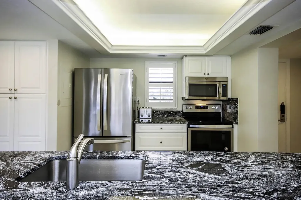 1401 Middle Gulf Drive Sanibel FL 33957