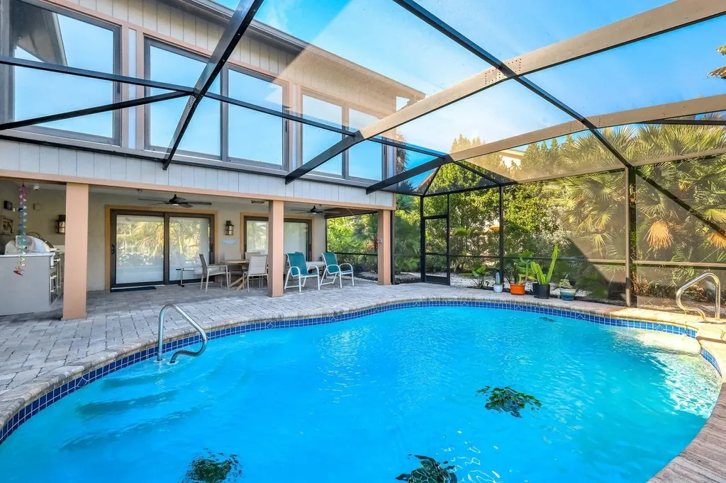 1126 Harbour Cottage Court Sanibel FL 33957