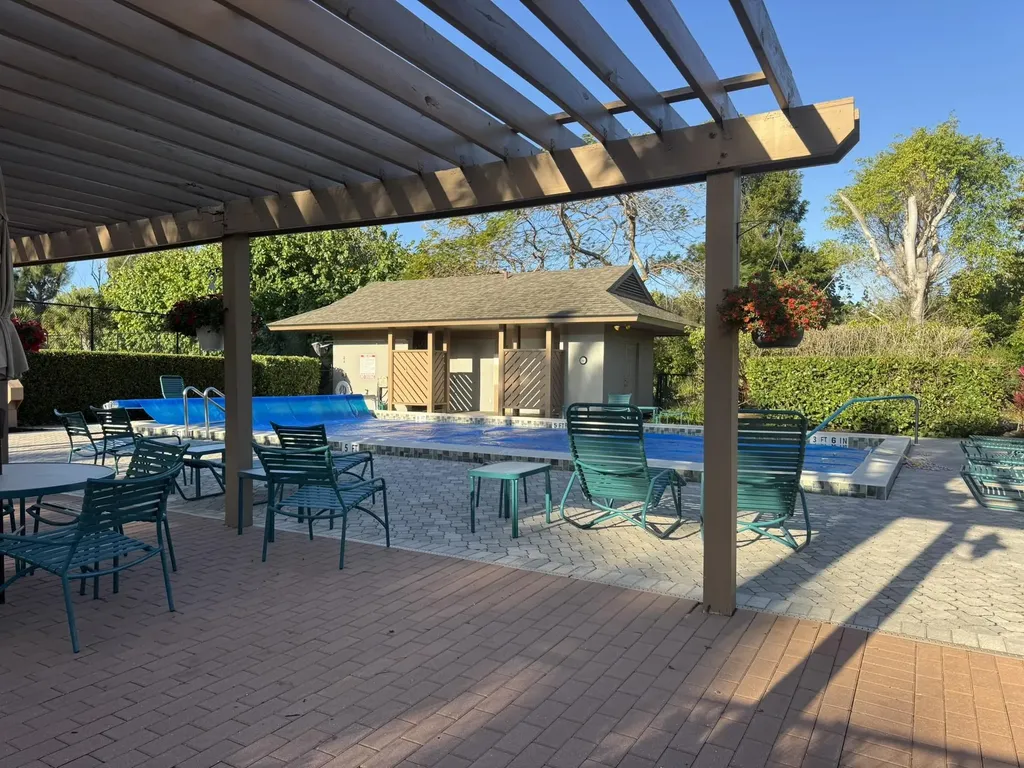 1126 Harbour Cottage Court Sanibel FL 33957