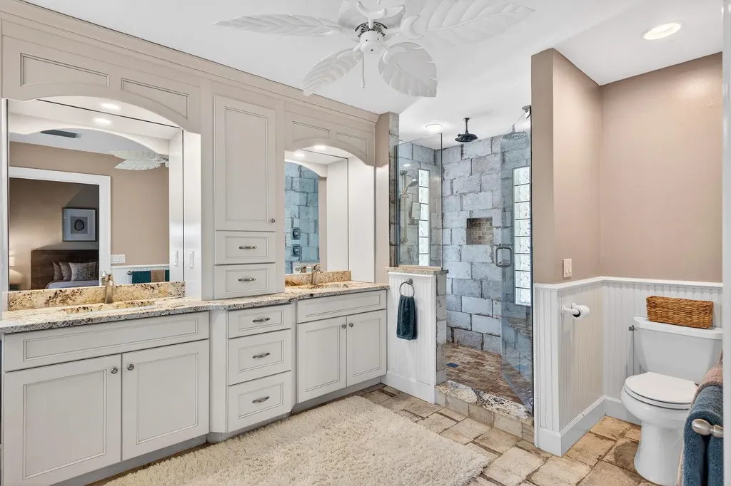 739 Anchor Drive Sanibel FL 33957