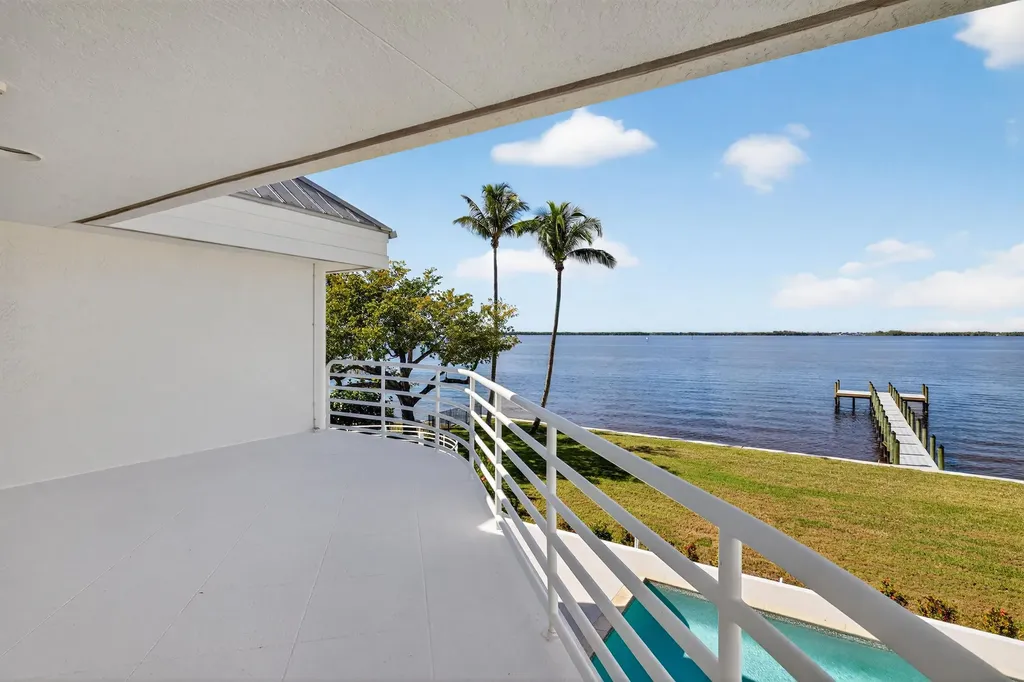 3402 W Riverside Drive Fort Myers FL 33901