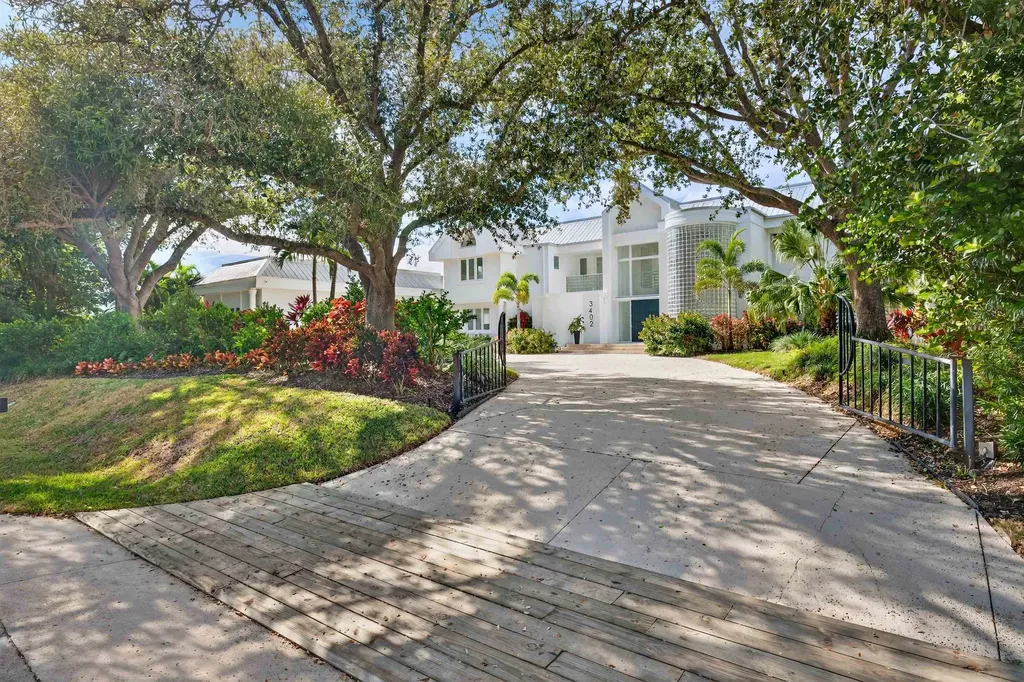 3402 W Riverside Drive Fort Myers FL 33901
