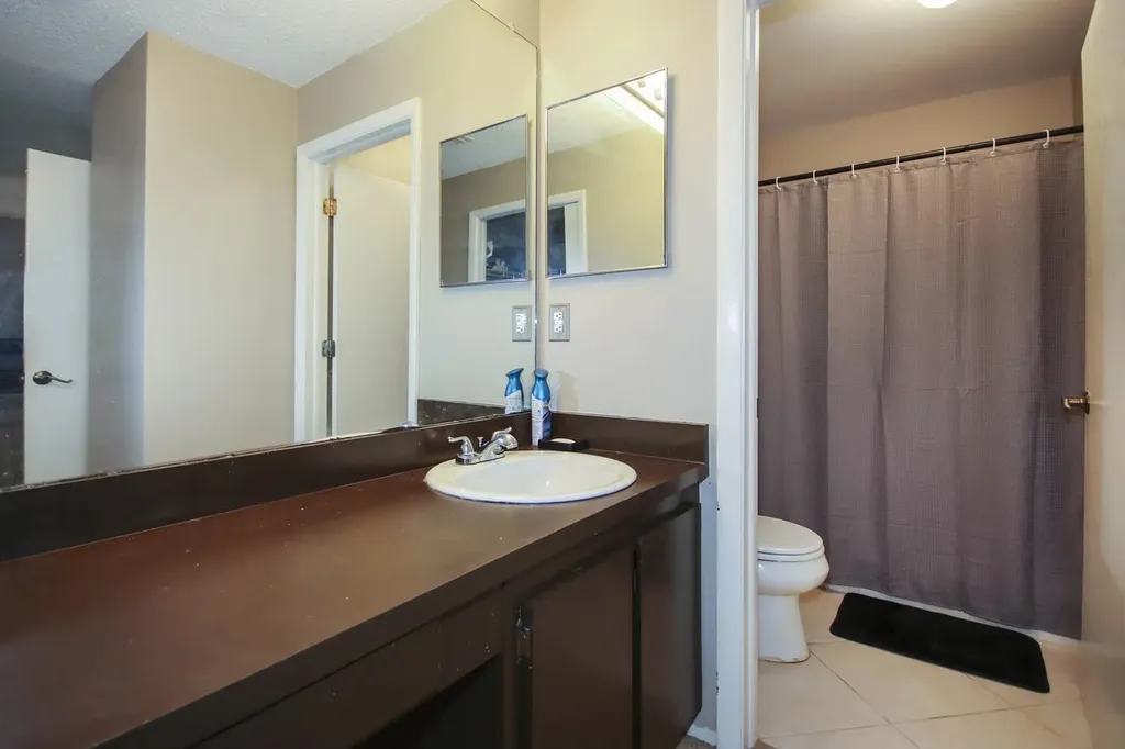 8121 South Woods Circle Fort Myers FL 33919