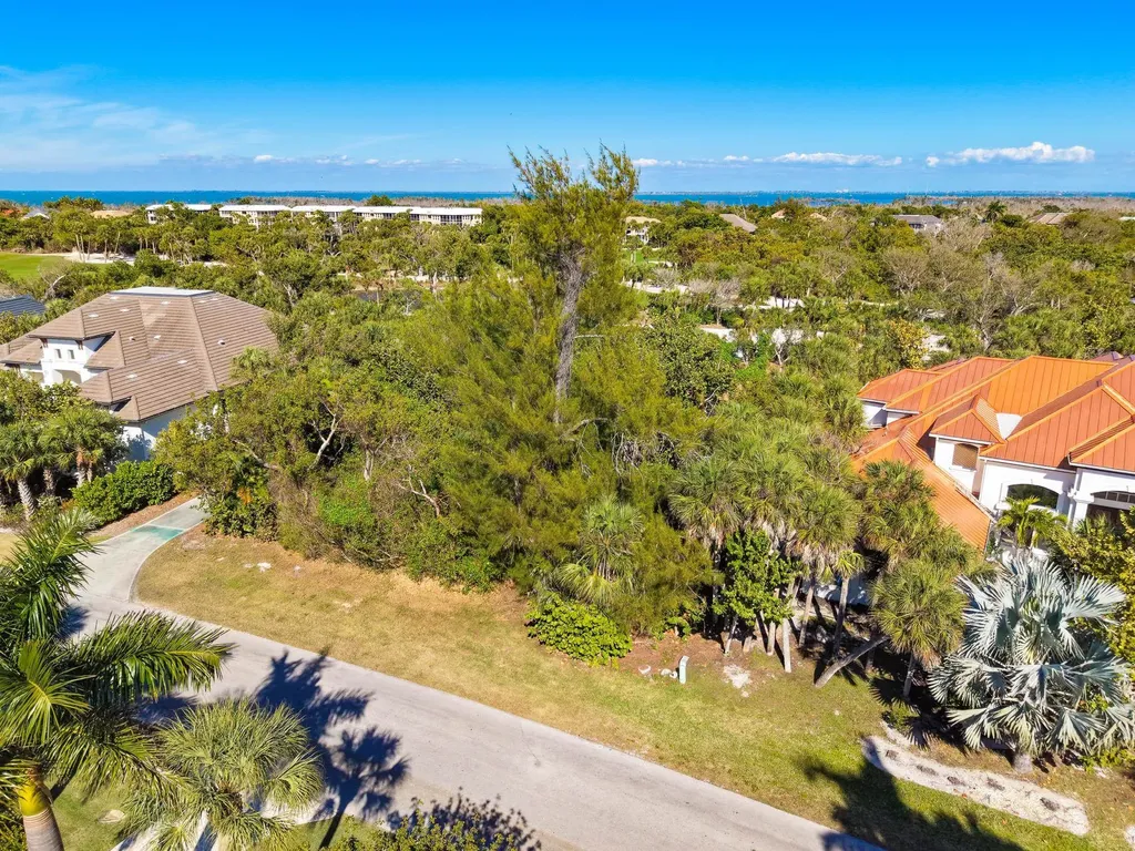 2486 Wulfert Road Sanibel FL 33957