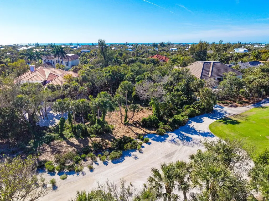2486 Wulfert Road Sanibel FL 33957