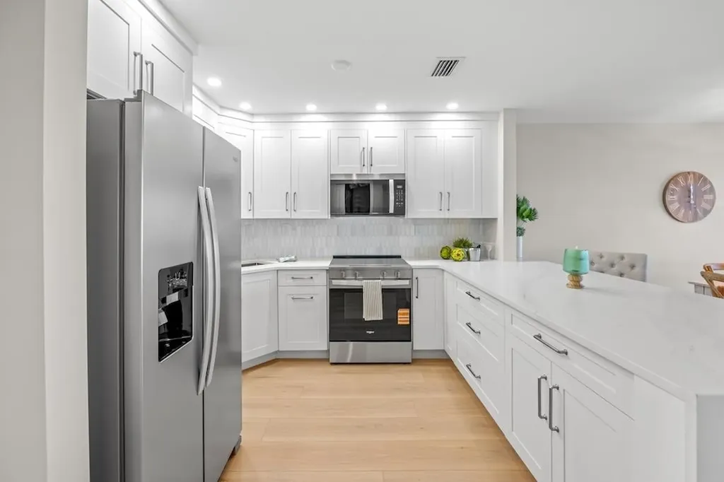 1341 Middle Gulf Drive Sanibel FL 33957