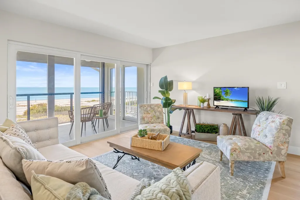 1341 Middle Gulf Drive Sanibel FL 33957