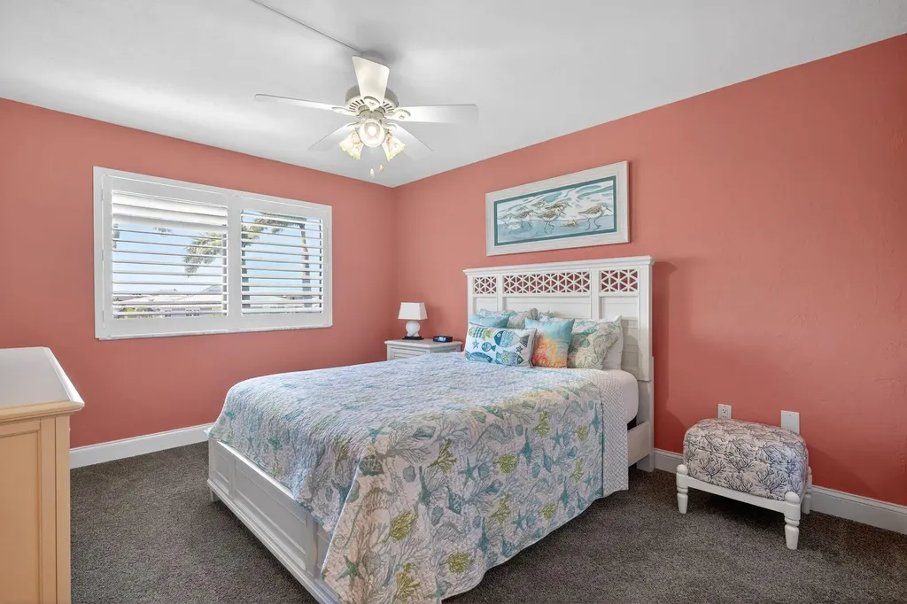 1299 Middle Gulf Drive Sanibel FL 33957