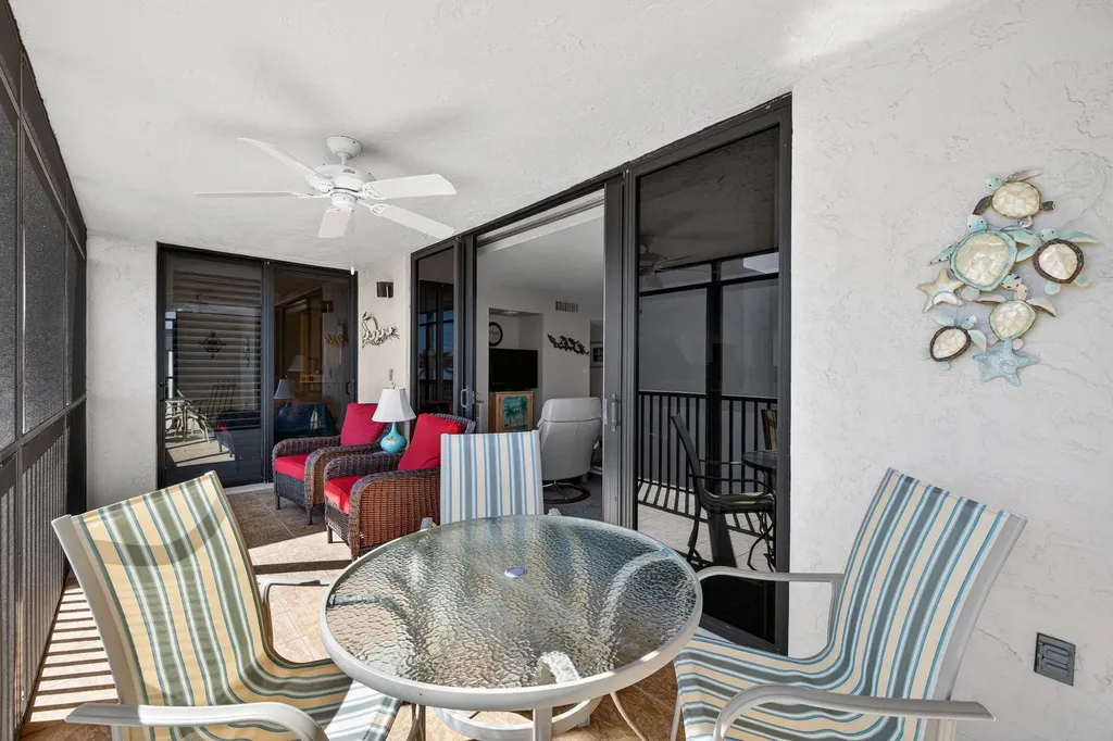 1299 Middle Gulf Drive Sanibel FL 33957
