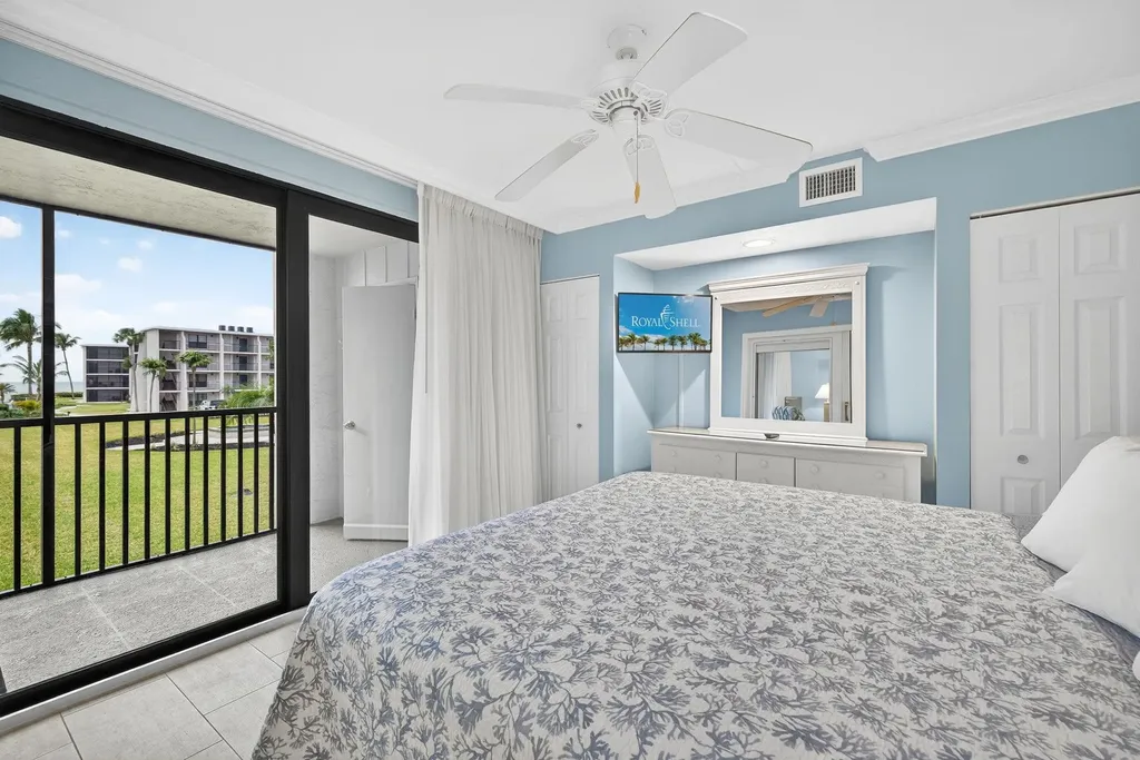 1501 Middle Gulf Drive Sanibel FL 33957