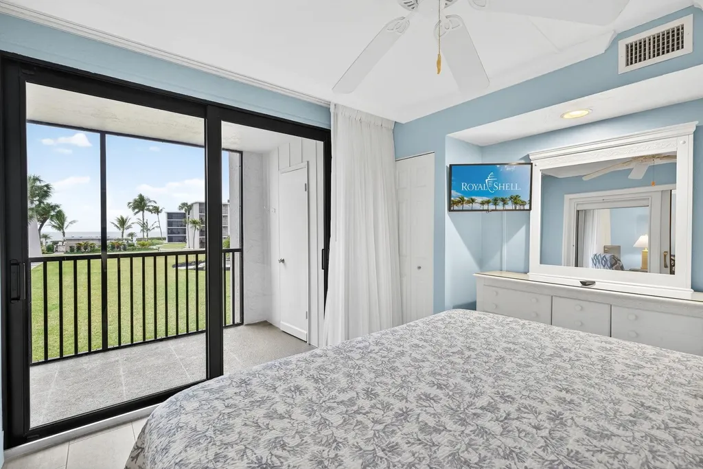 1501 Middle Gulf Drive Sanibel FL 33957
