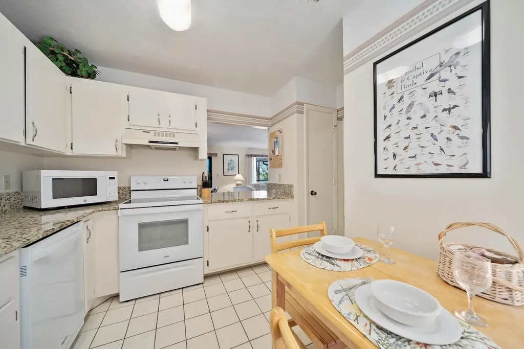 5117 Sea Bell Road Sanibel FL 33957