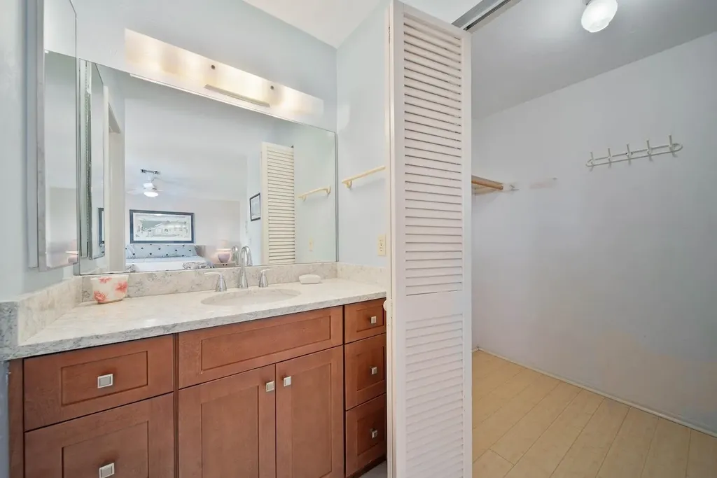 5117 Sea Bell Road Sanibel FL 33957