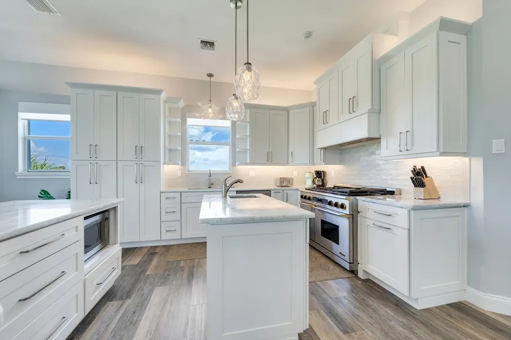 1460 Middle Gulf Drive Sanibel FL 33957