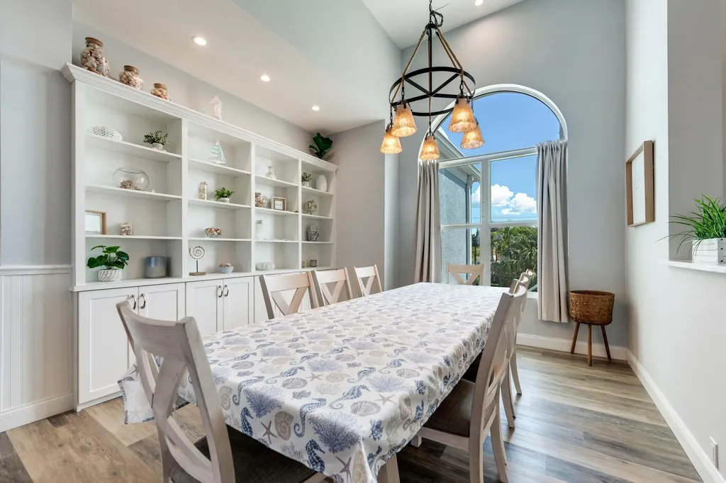 1460 Middle Gulf Drive Sanibel FL 33957
