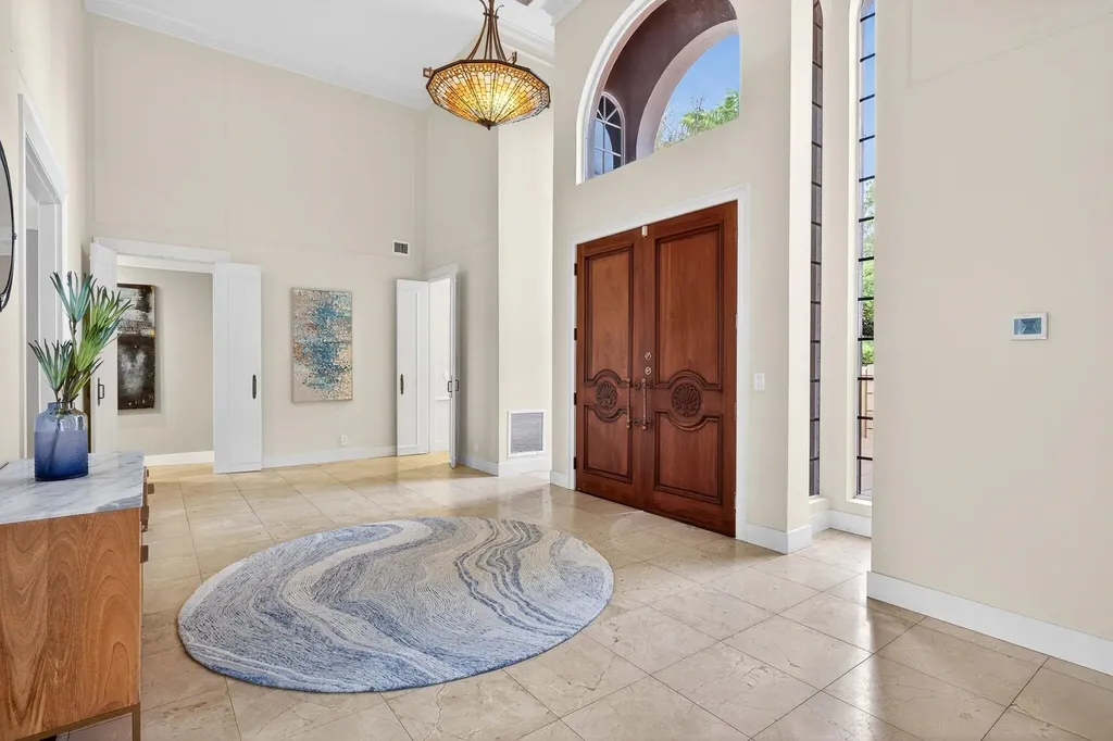 19 George Town Fort Myers FL 33919