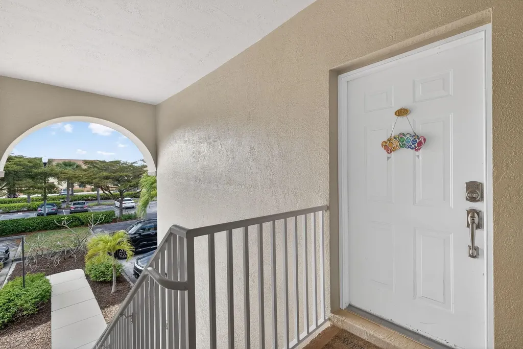 15441 Bellamar Circle Fort Myers FL 33908