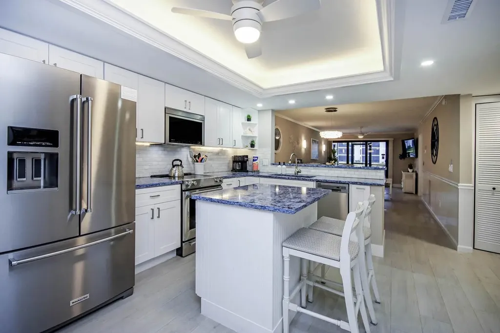 2445 W Gulf Drive Sanibel FL 33957