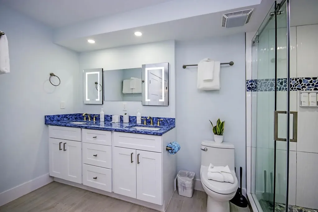 2445 W Gulf Drive Sanibel FL 33957
