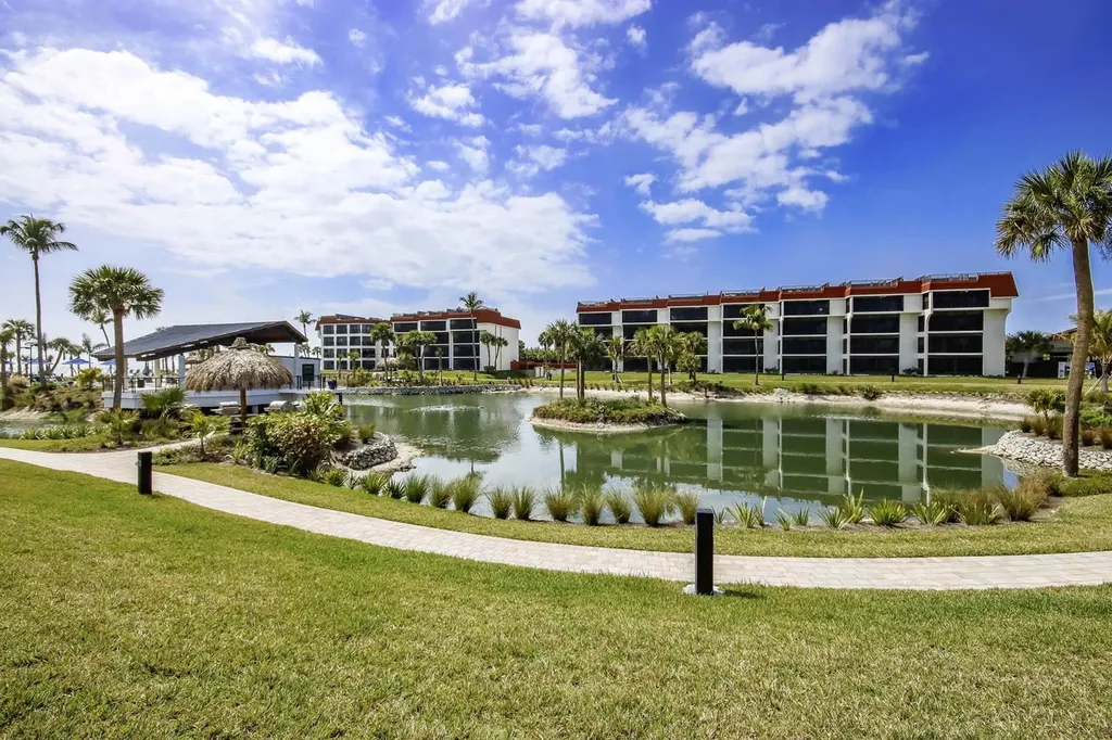 2445 W Gulf Drive Sanibel FL 33957