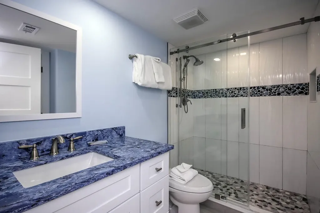 2445 W Gulf Drive Sanibel FL 33957