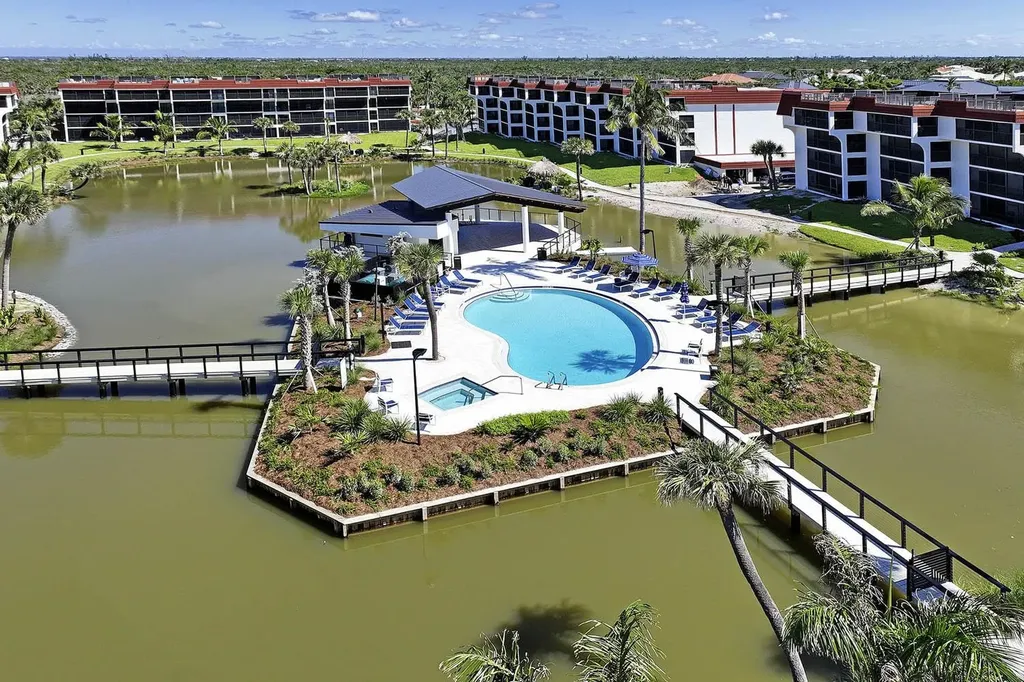 2445 W Gulf Drive Sanibel FL 33957