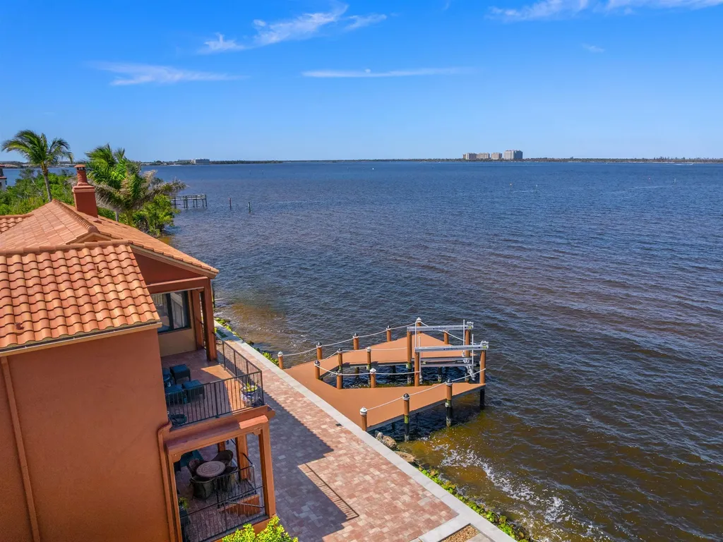 15400 Catalpa Cove Lane Fort Myers FL 33908