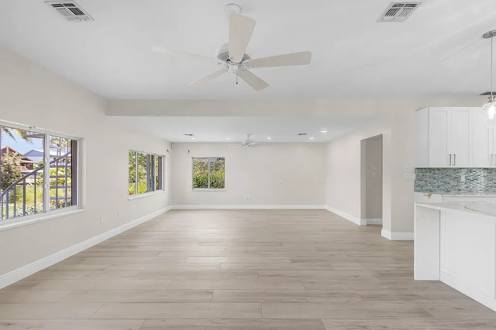 896 Limpet Drive Sanibel FL 33957