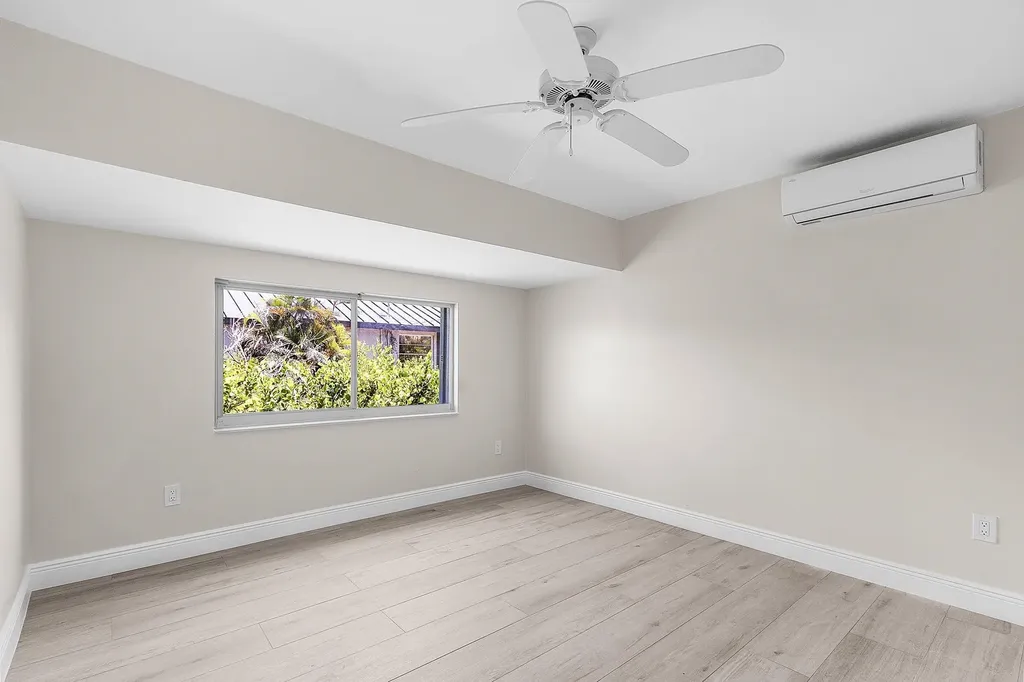 896 Limpet Drive Sanibel FL 33957